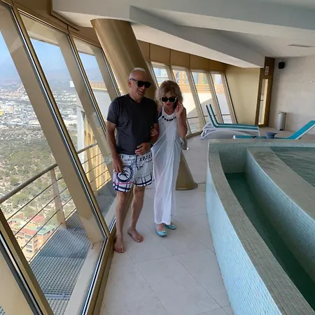 Intempo Sky Luxury 26 Floor & Seaview * بينايدورم