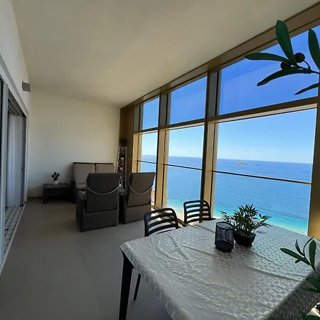 Intempo Sky Luxury 26 Floor & Seaview Apartmán *
