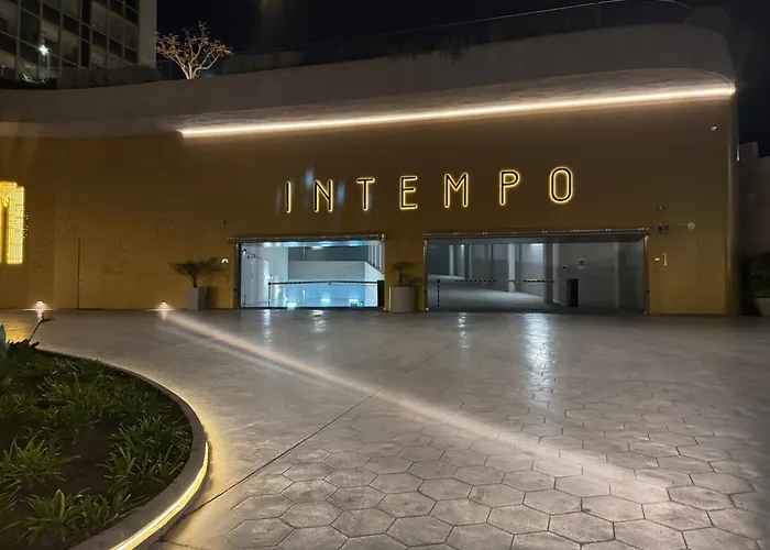 Intempo Sky Luxury 26 Floor & Seaview Apartment *