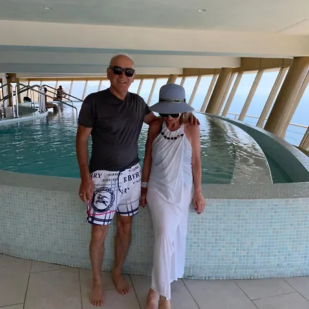 Intempo Sky Luxury 26 Floor & Seaview 아파트 베니돔