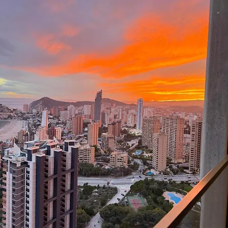 Intempo Sky Luxury 26 Floor & Seaview * 베니돔